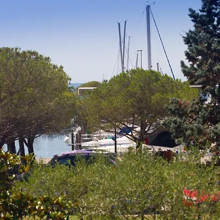 Premium Sea Side Marina By Locap Group