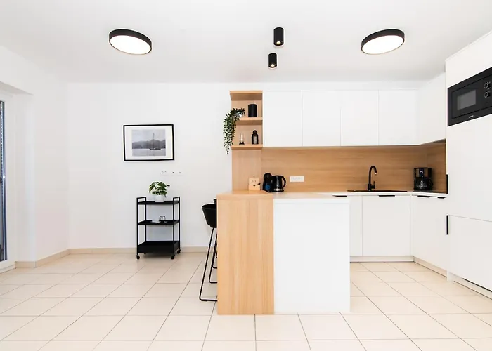 Premium Sea Side Marina By Locap Group 公寓 *