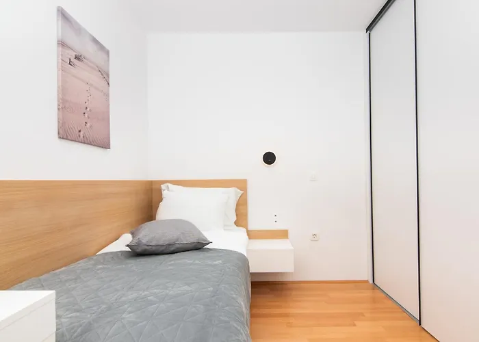 Premium Sea Side Marina By Locap Group 公寓 *